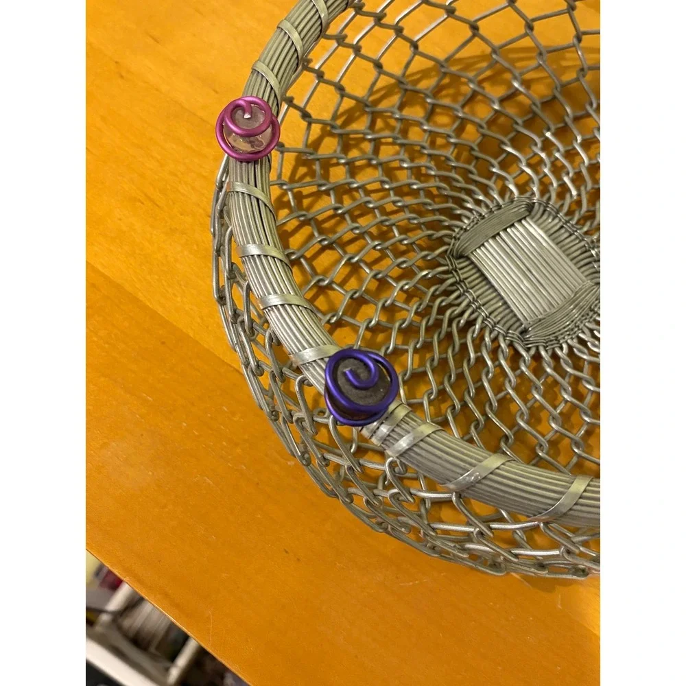 Woven Metal Wire Basket Silver Chain Link Fruit Bowl with Colorful Accents